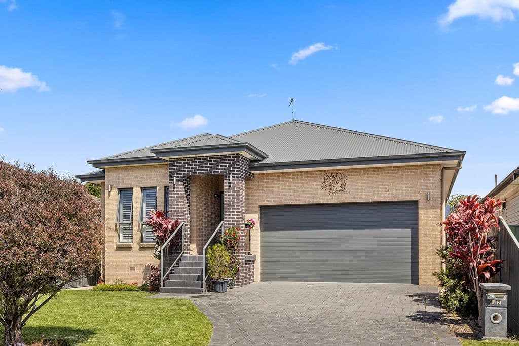 62 Donald Street, Fairy Meadow - Image 1