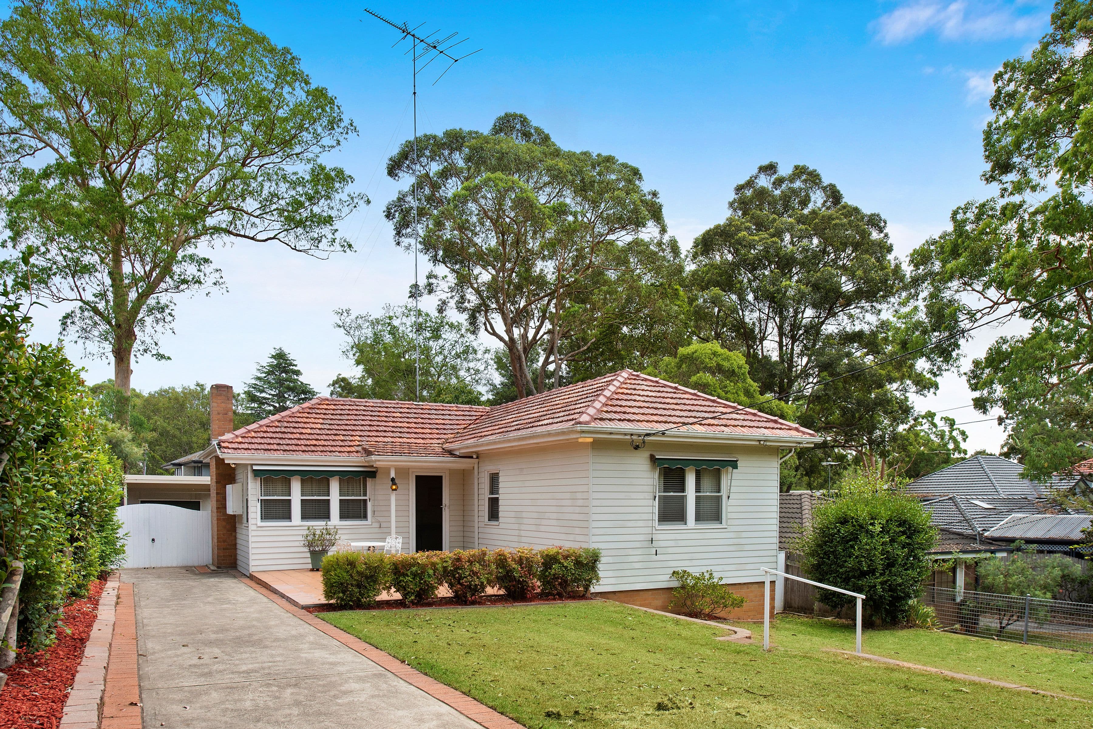 3 Adamson Avenue, Thornleigh - Image 1