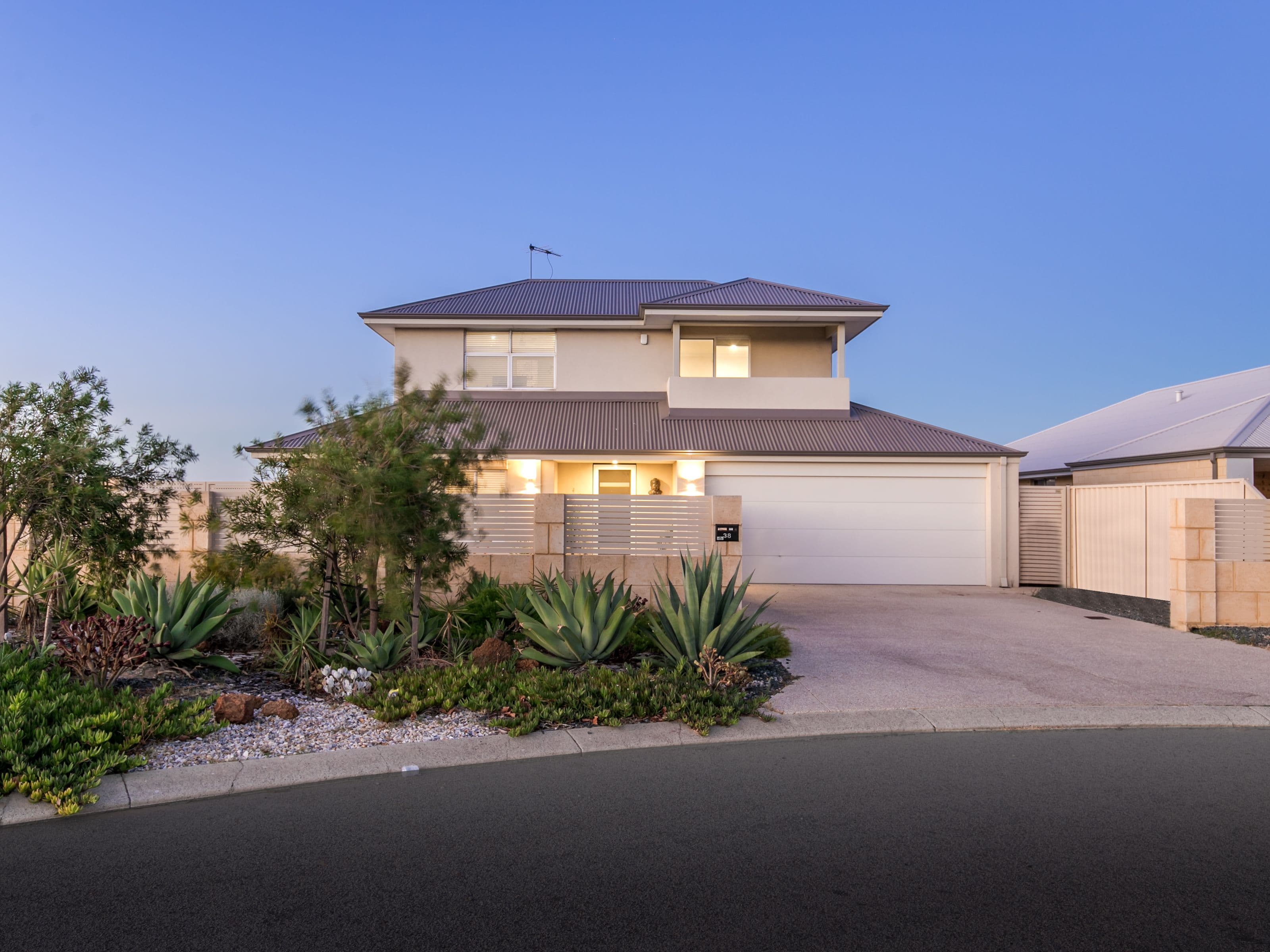 38 Pimento Circle, Port Kennedy WA 6172, Port Kennedy - Thumbnail 2