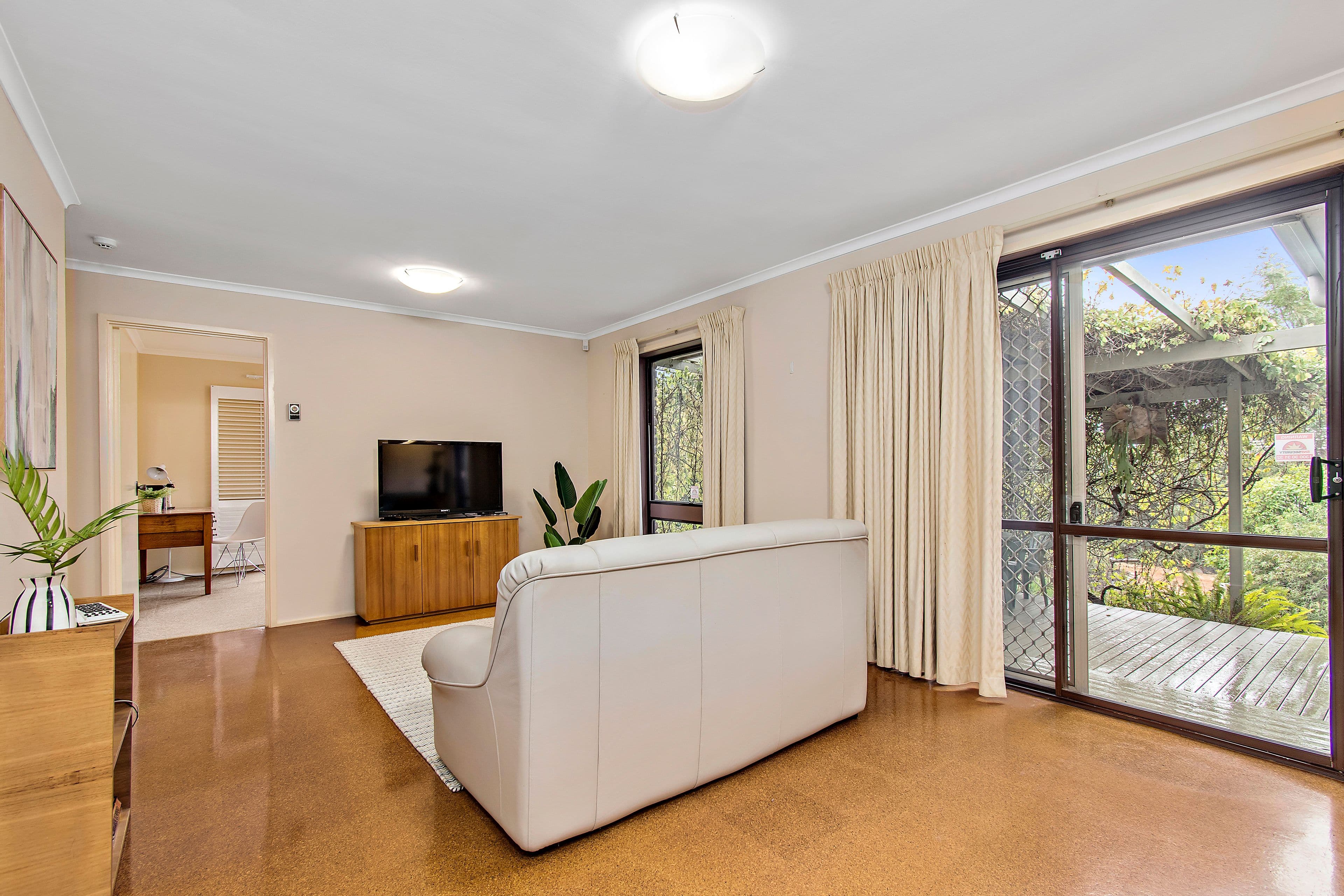 24 Magrath Crescent, Spence ACT 2615, Spence - Thumbnail 4