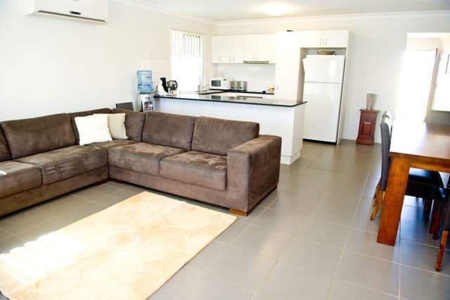 46 Miami Terrace, BLACKS BEACH QLD 4740, Blacks Beach - Thumbnail 3