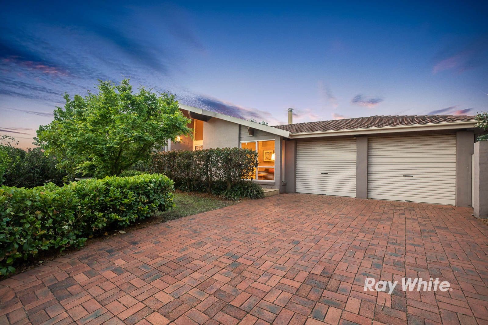22 Castlewood Drive, Castle Hill - Thumbnail 2