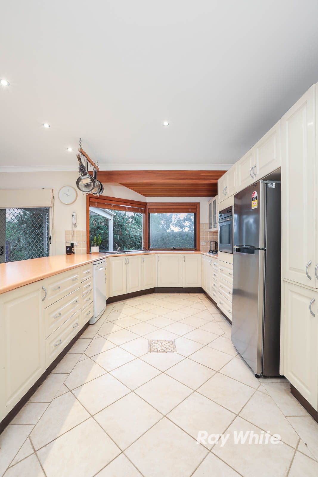 22 Castlewood Drive, Castle Hill - Thumbnail 7