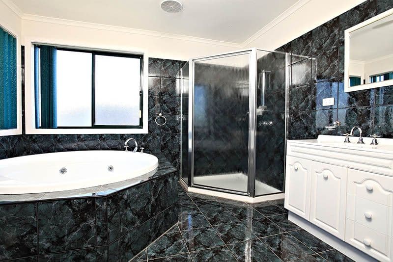 14 Upton Drive, HILLSIDE VIC 3037, Hillside - Thumbnail 7