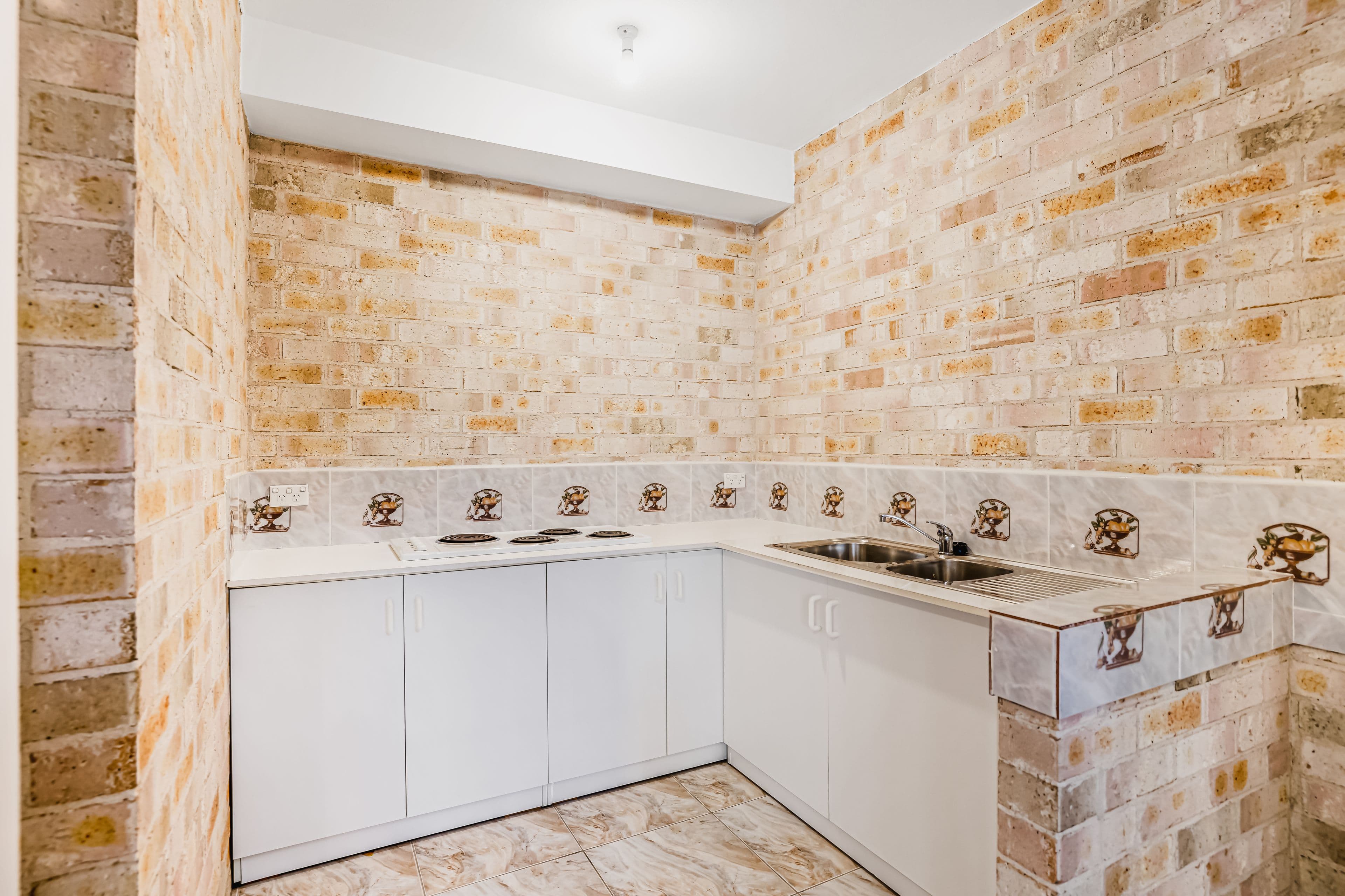 11 Lodi Close, West Hoxton NSW 2171, West Hoxton - Thumbnail 3