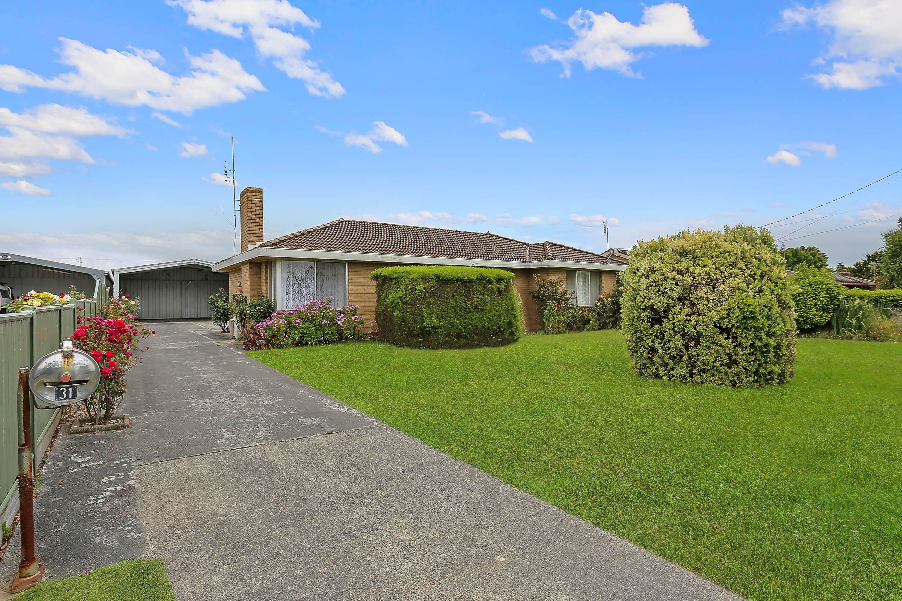 31 Neal Street, Timboon VIC 3268, Timboon - Thumbnail 2