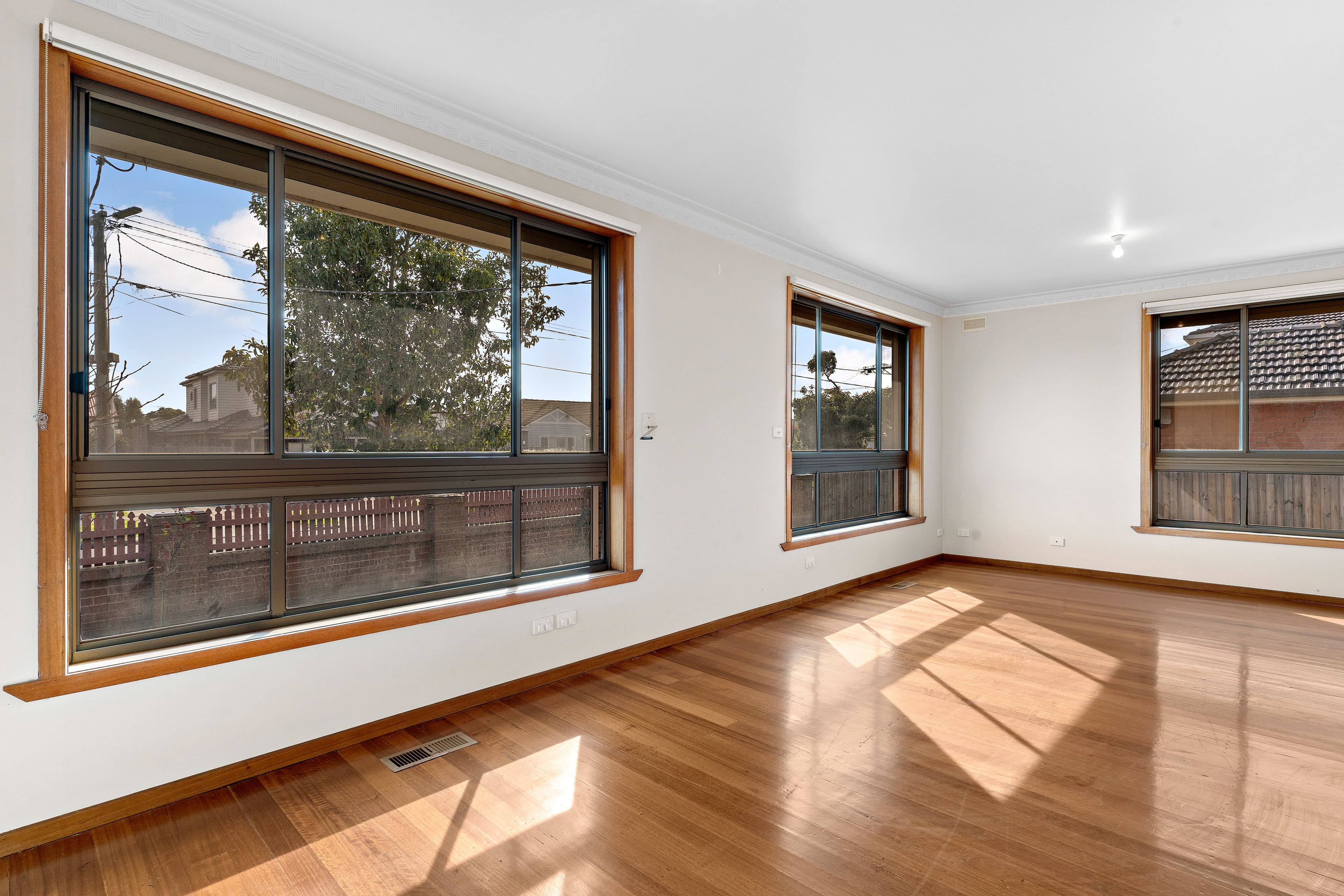 55 Madden Street, Maidstone VIC 3012, Maidstone - Thumbnail 3