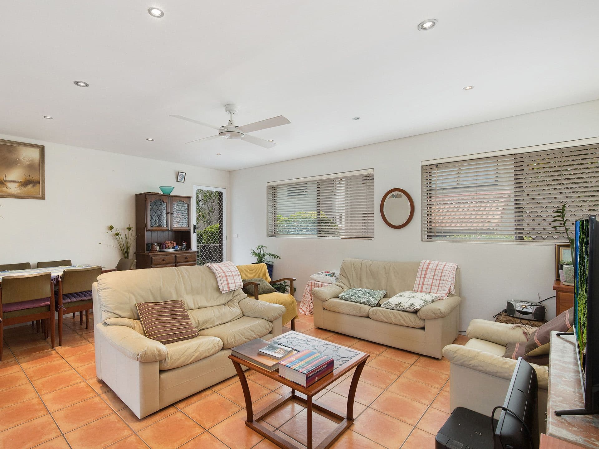 11 Old Burleigh Road, Surfers Paradise QLD 4217, Surfers Paradise - Thumbnail 5