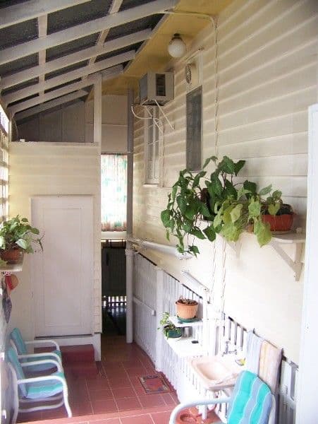 38 Pennycuick Street, ROCKHAMPTON QLD 4700, Rockhampton City - Thumbnail 2