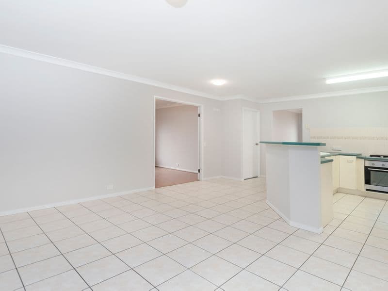 5 Kalbarri Rise, Regents Park QLD 4118, Regents Park - Thumbnail 4