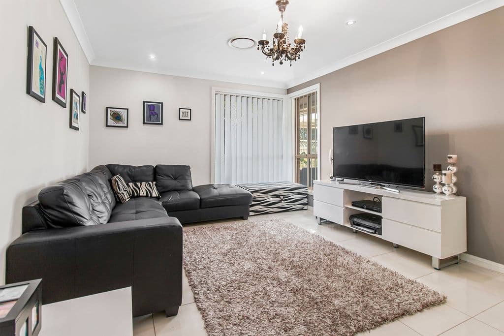2 Stannum Close, Hinchinbrook - Thumbnail 2