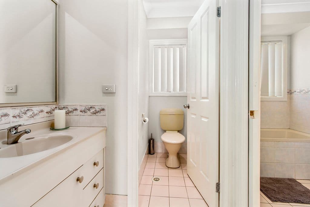 2 Stannum Close, Hinchinbrook - Thumbnail 7