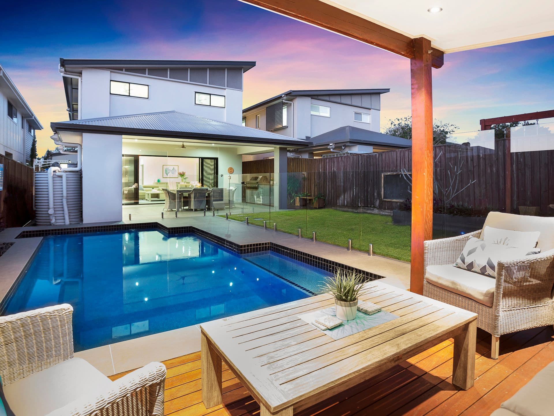 18 Parkview Avenue, Wynnum QLD 4178, Wynnum - Thumbnail 2