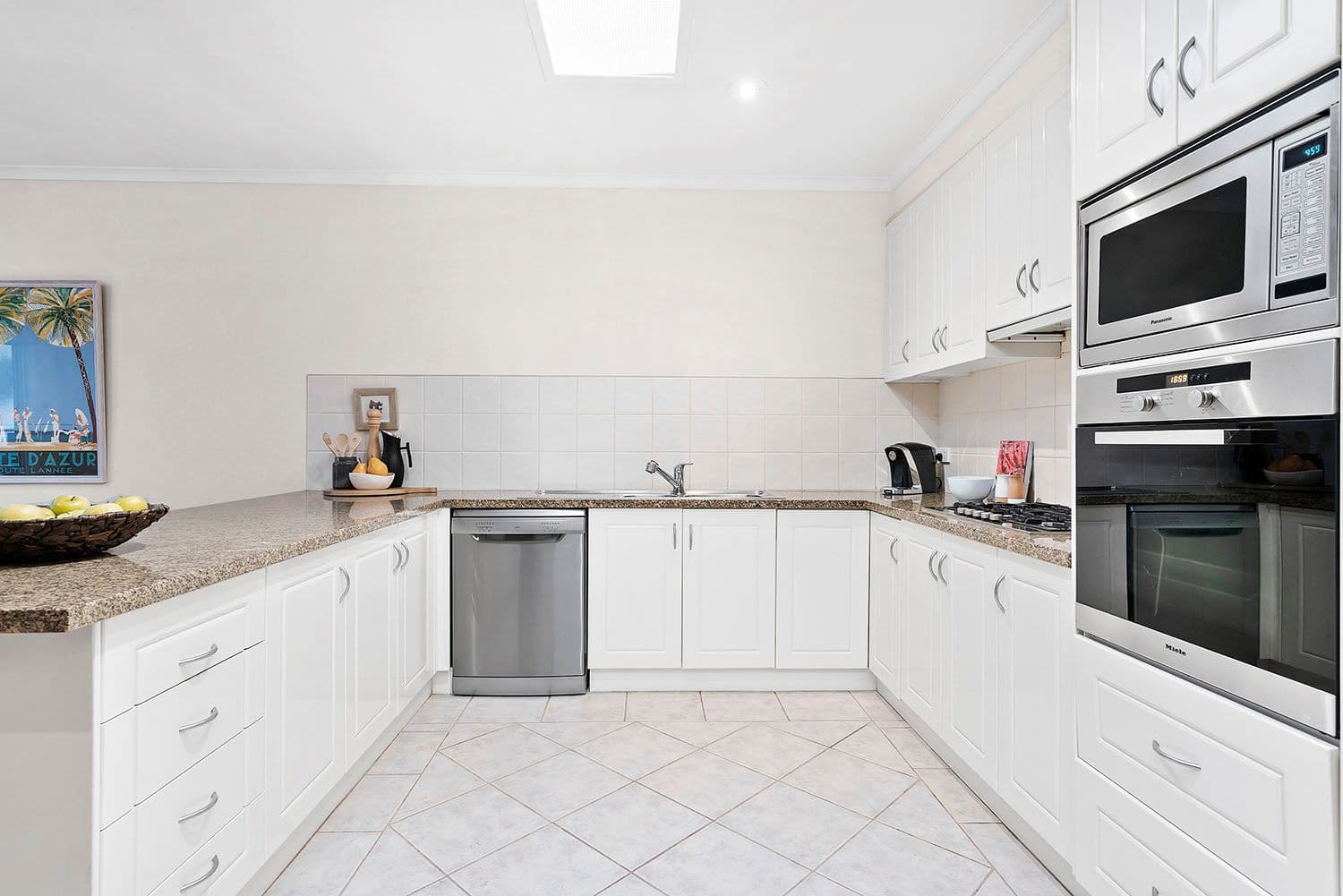 7B Clyve Avenue, Mentone VIC 3194, Mentone - Thumbnail 7