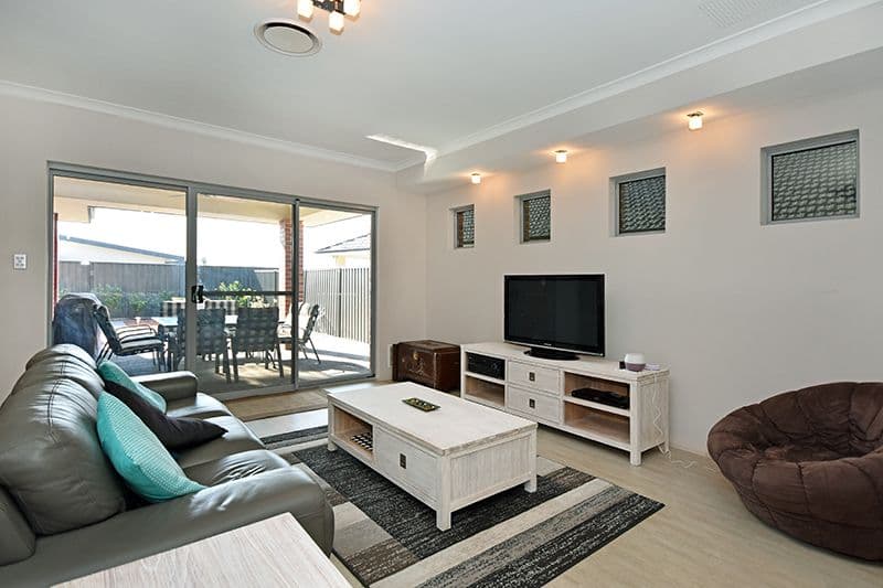 36 Marden Grange, Aveley WA 6069, Aveley - Thumbnail 2