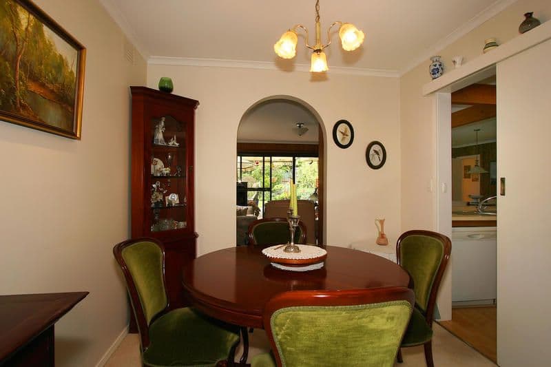 30 Tiffany Avenue, CHELTENHAM VIC 3192, Cheltenham - Thumbnail 3