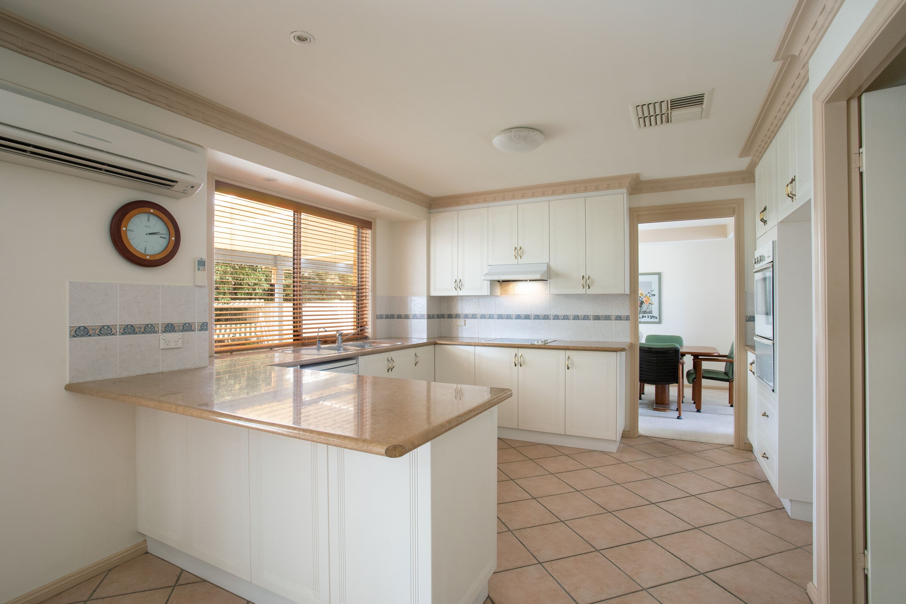 19 Wahroonga Drive, Tamworth NSW 2340, Tamworth - Thumbnail 2
