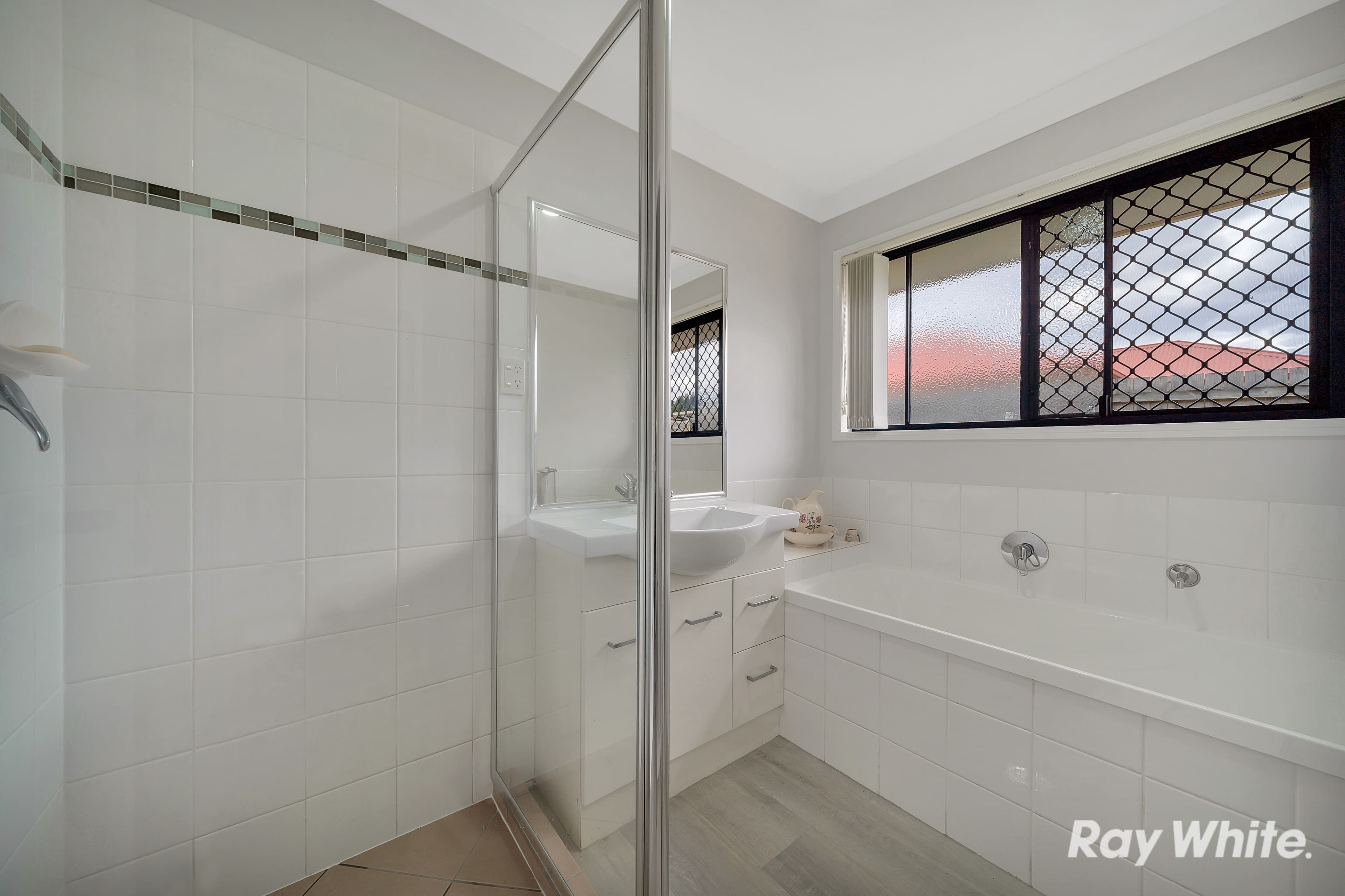3 Jacinta Court, Crestmead QLD 4132, Crestmead - Thumbnail 2