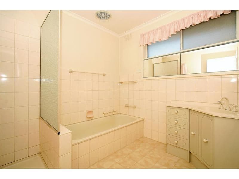 9 Ashdown Court, BUNDOORA VIC 3083, Bundoora - Thumbnail 5