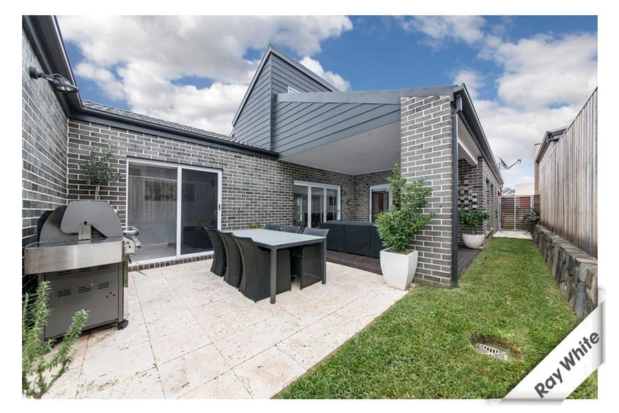 8 Isaacson Street, FRANKLIN ACT 2913, Franklin - Image 1