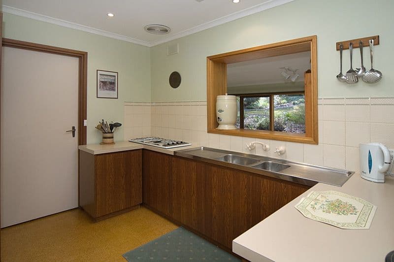 19 Ernest Crescent, HAPPY VALLEY SA 5159, Happy Valley - Thumbnail 2