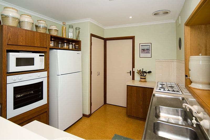 19 Ernest Crescent, HAPPY VALLEY SA 5159, Happy Valley - Thumbnail 3