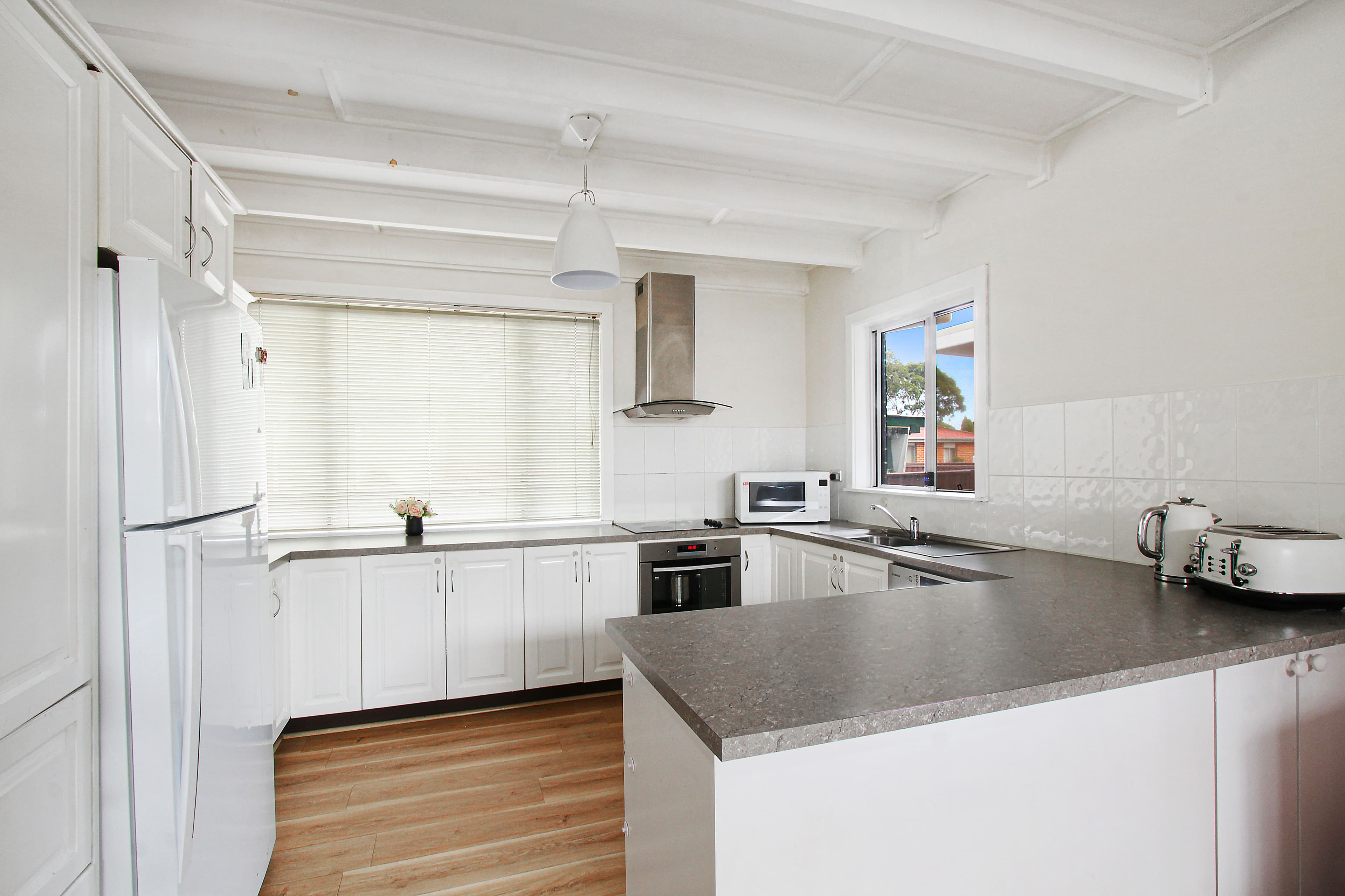 5 Denbern Street, Bossley Park NSW 2176, Bossley Park - Thumbnail 4