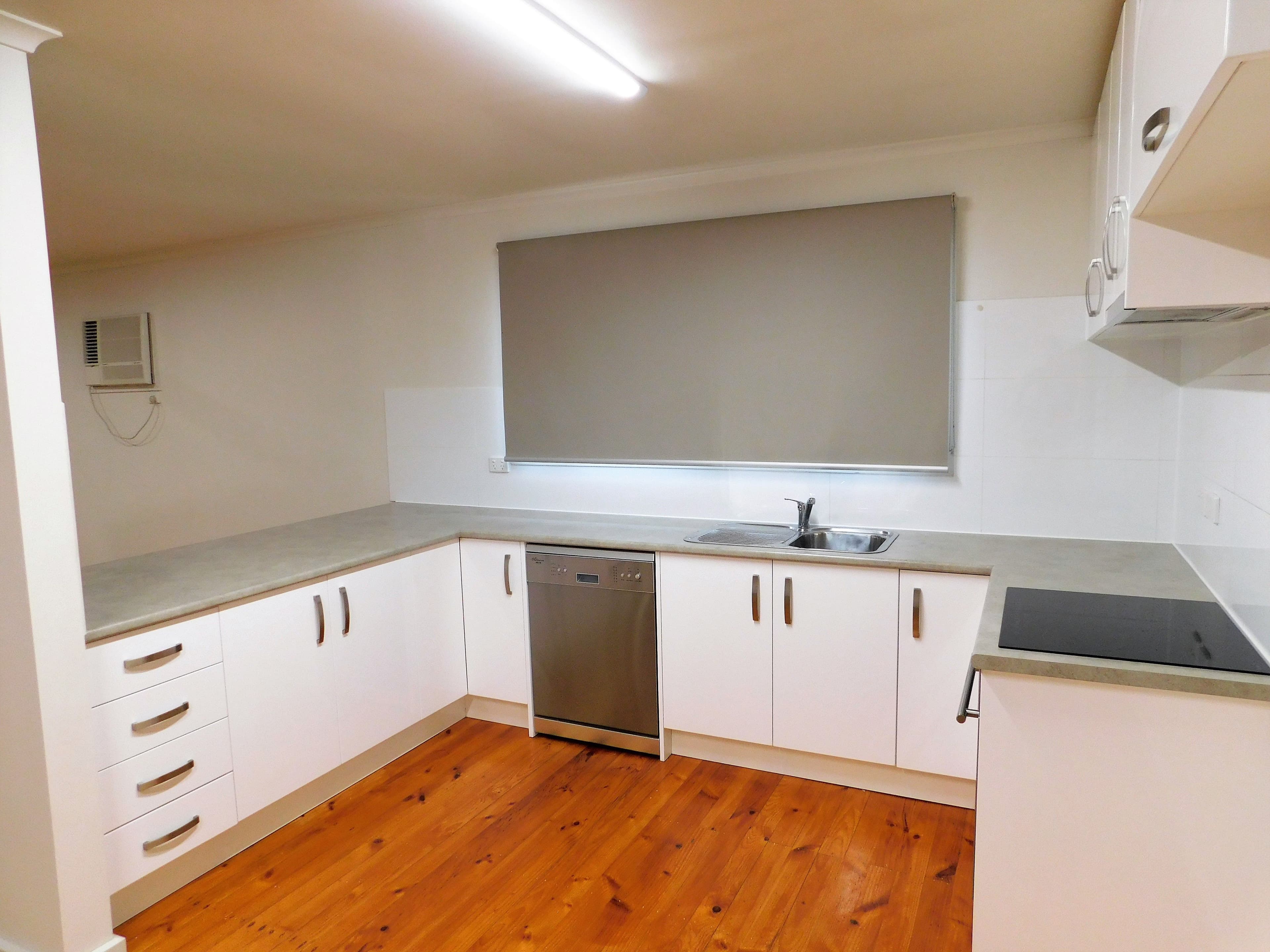 12 English Street, Bordertown SA 5268, Bordertown - Thumbnail 2