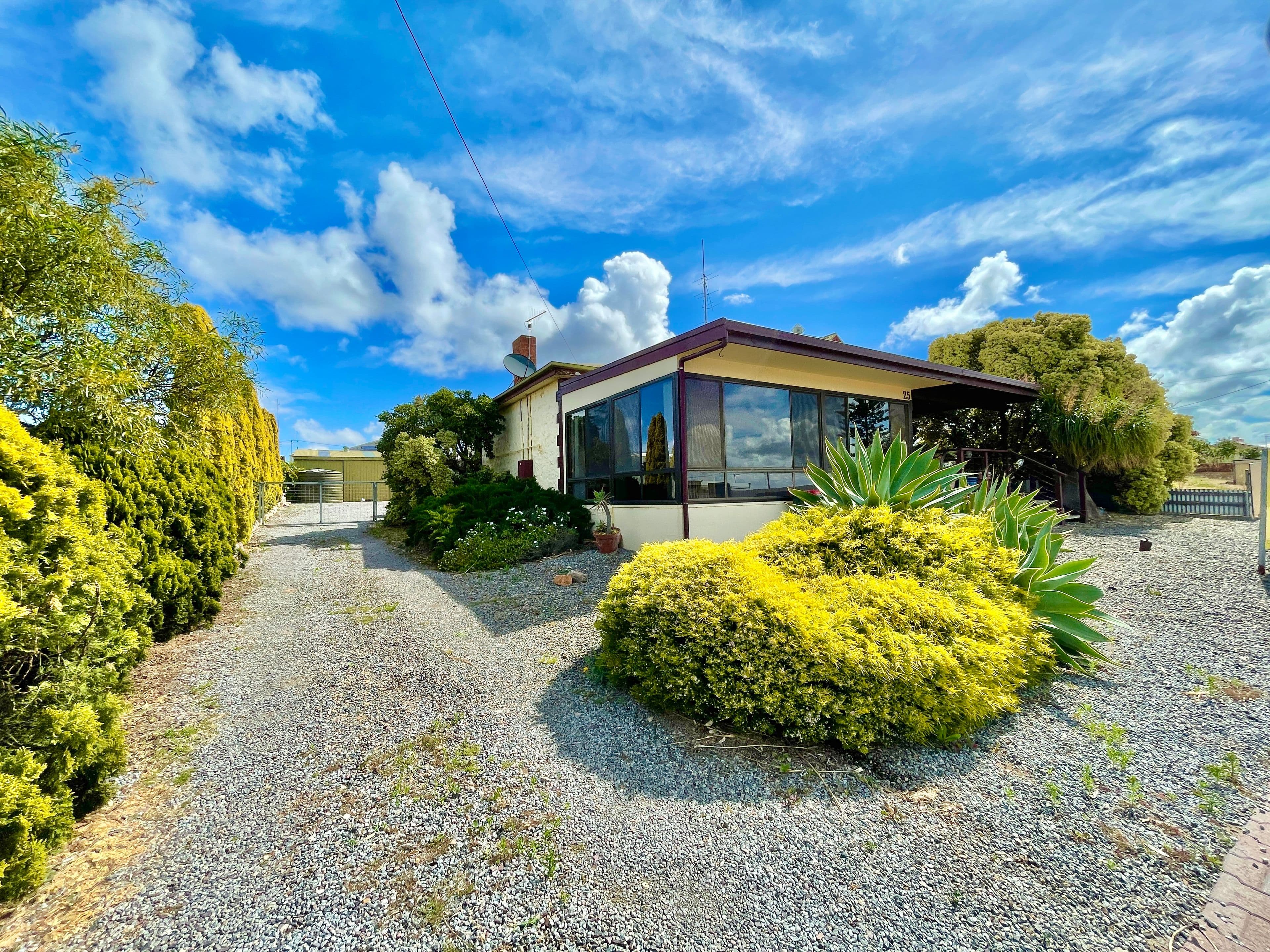 25 Peake Terrace, Port Neill SA 5604, Port Neill - Image 1