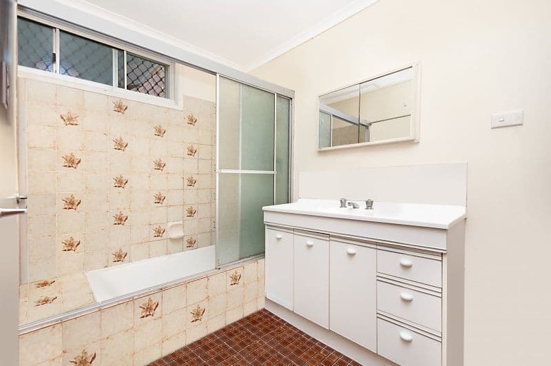 16 Garden Grove Crescent, KIRWAN QLD 4817, Kirwan - Thumbnail 5