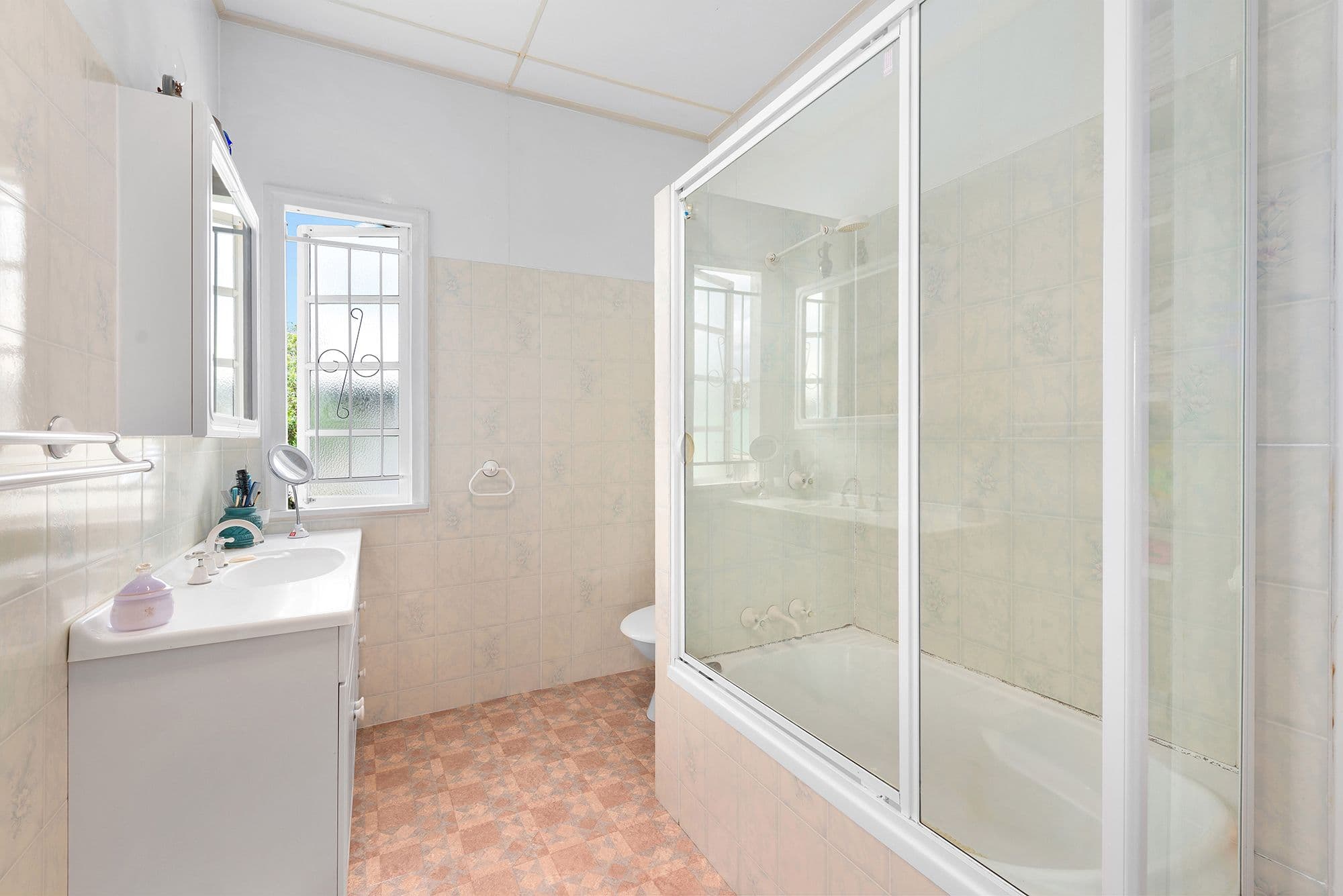152 Englefield Road, Oxley QLD 4075, Oxley - Thumbnail 6