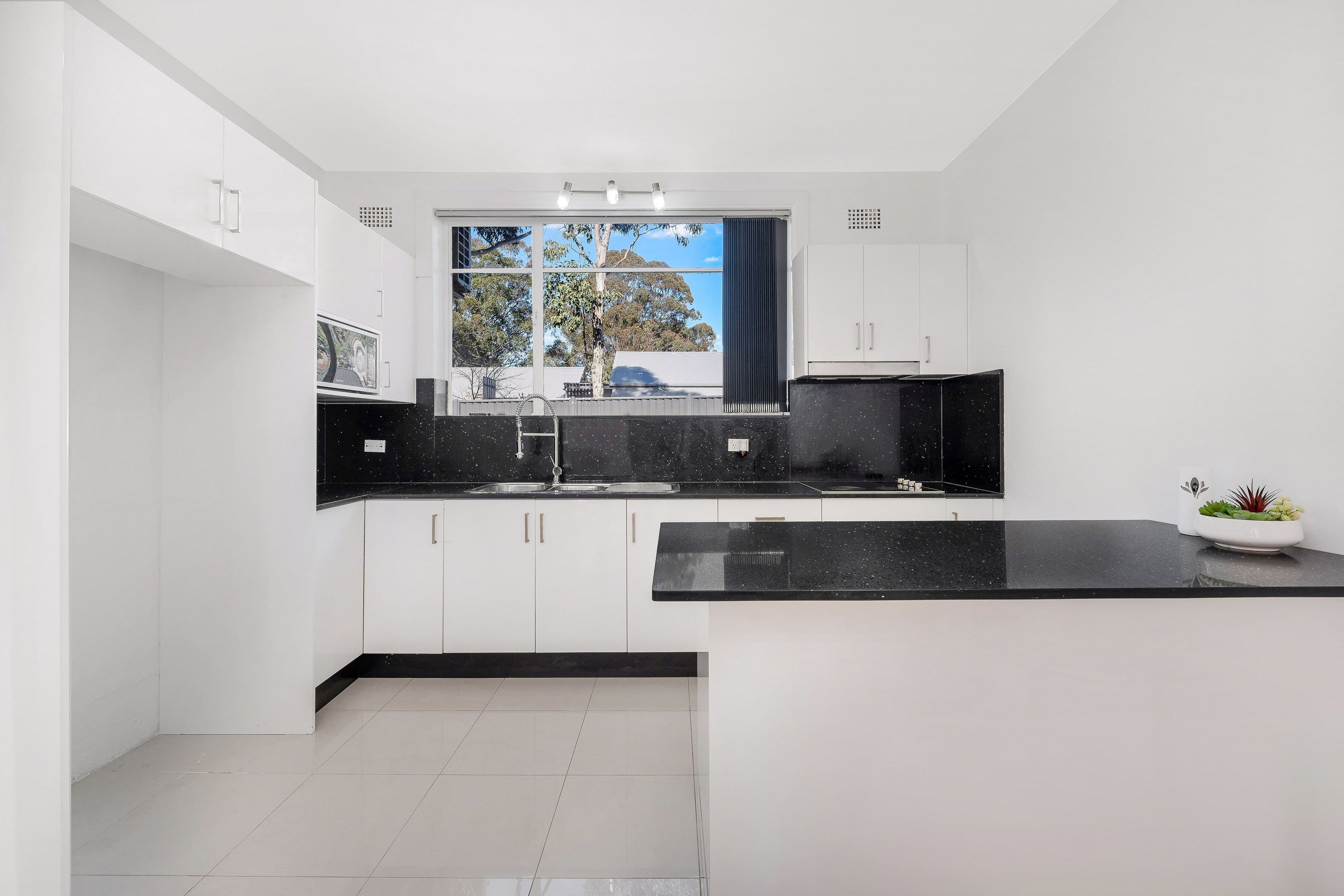 297 King Georges Road, Roselands NSW 2196, Roselands - Thumbnail 5