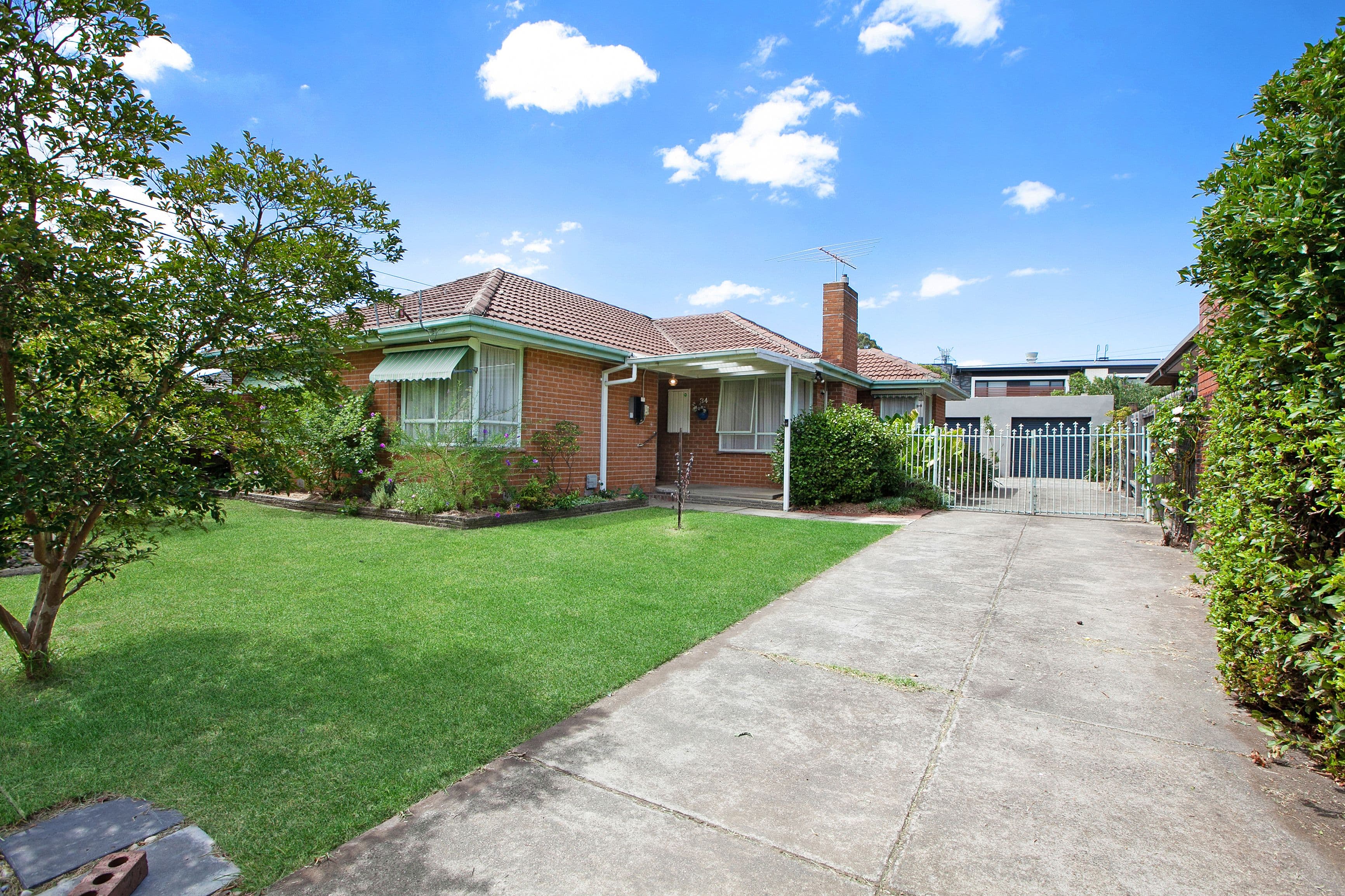 34 Wilson Boulevard, Reservoir VIC 3073, Reservoir - Image 1