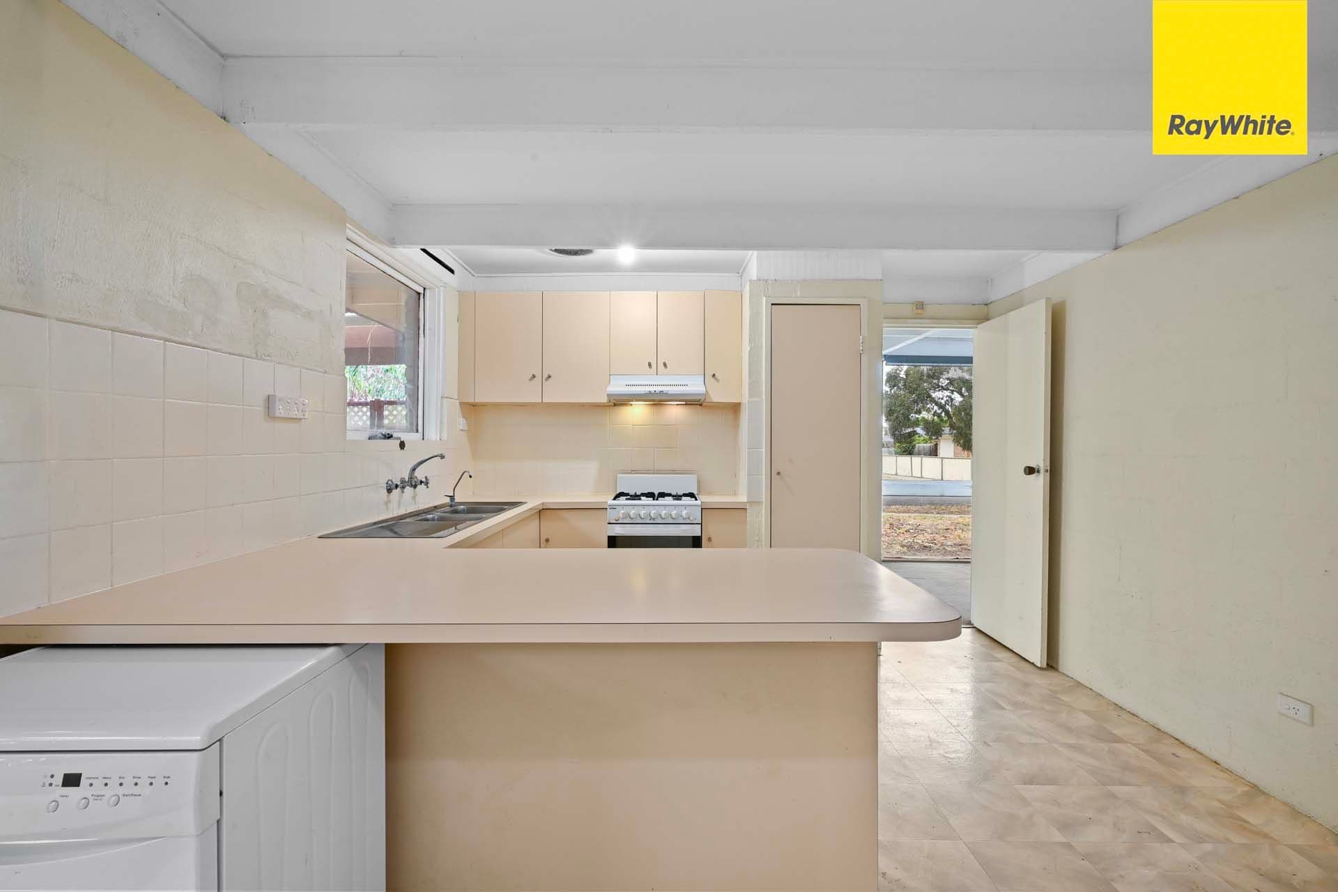 56 Argyll Circuit, Melton West VIC 3337, Melton West - Thumbnail 3