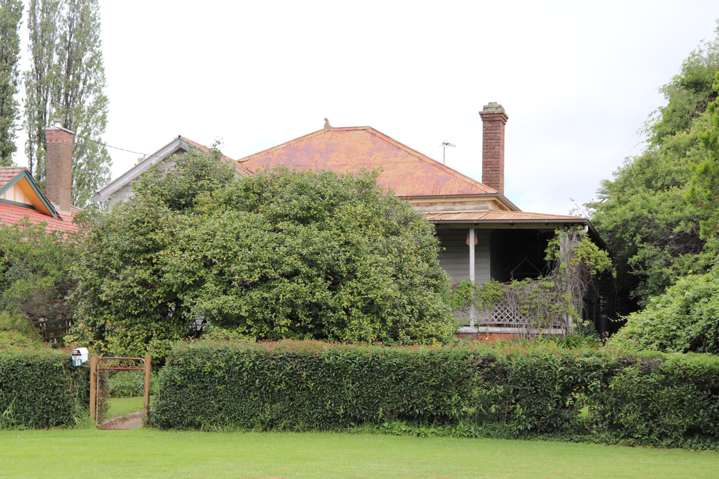 86 Macquarie Street, Glen Innes NSW 2370, Glen Innes - Image 1