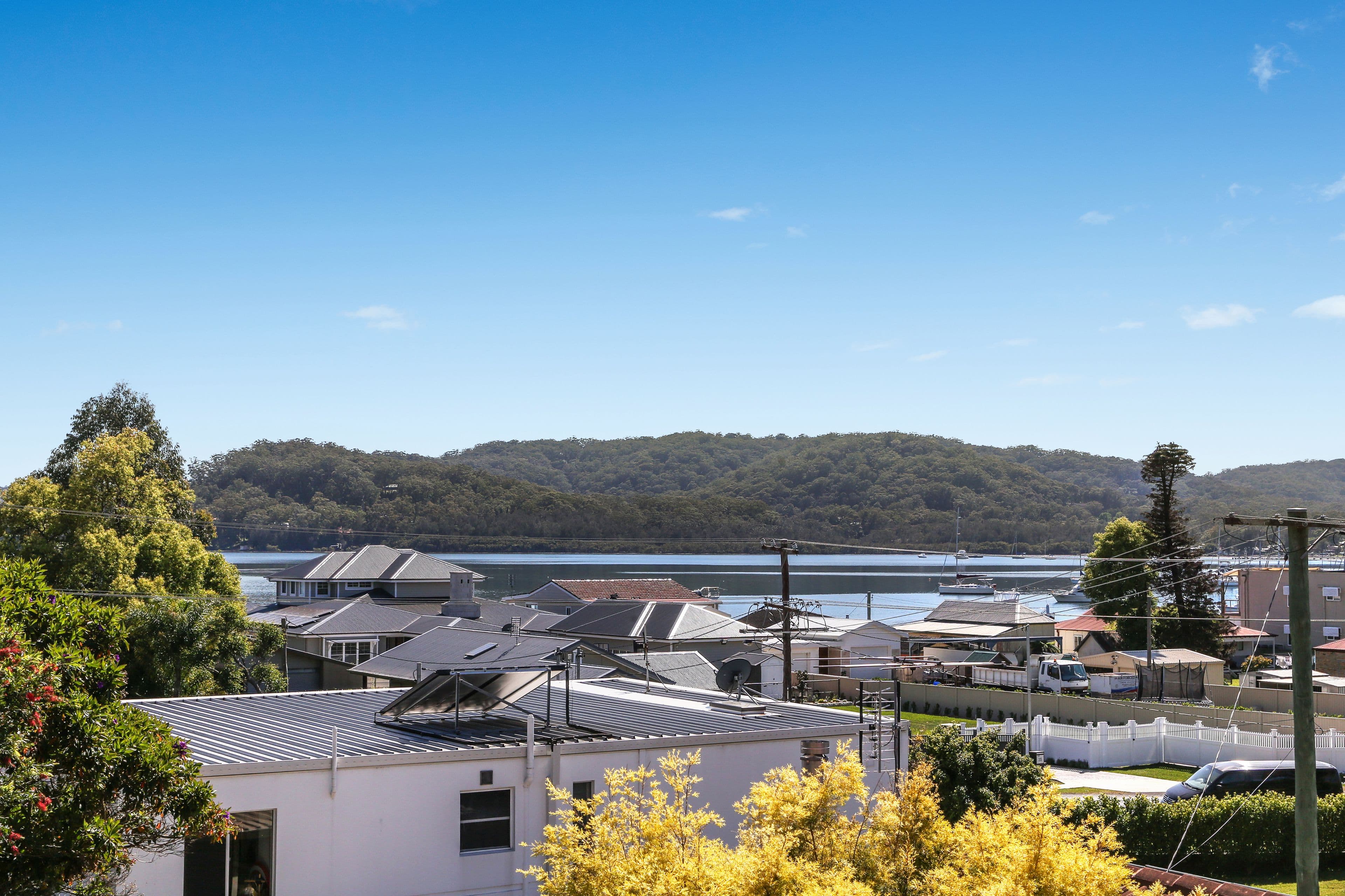 10 Frederick Goddard Close, Saratoga - Thumbnail 2