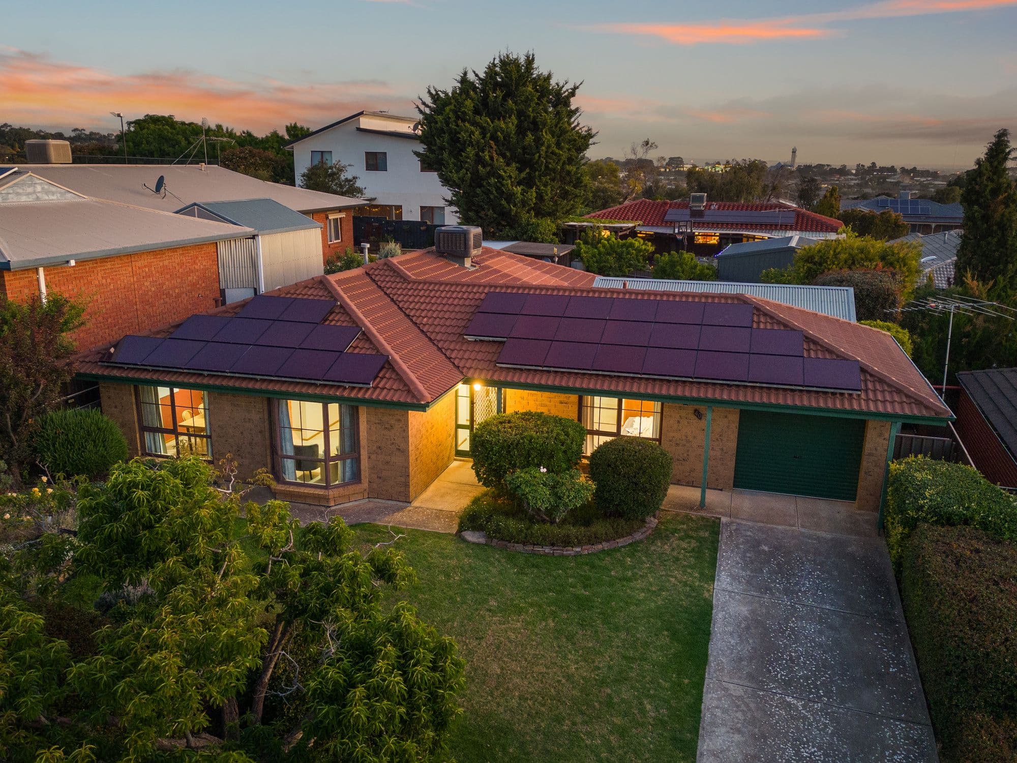 40 Oakvale Way, Hallett Cove SA 5158, Hallett Cove - Image 1