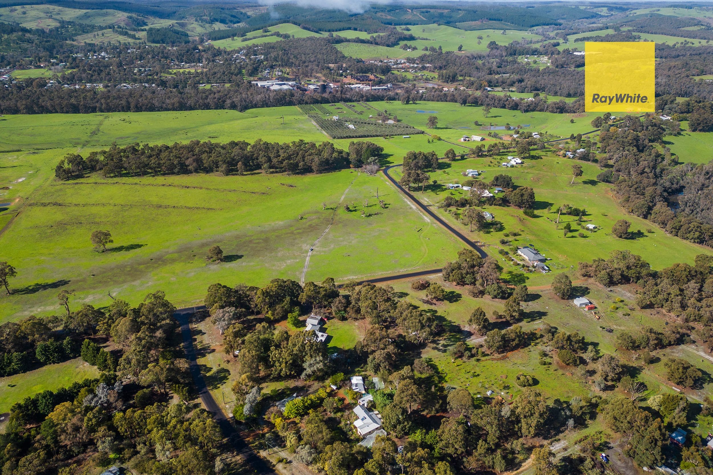 214 Blackwood River Drive, Nannup WA 6275, Nannup - Thumbnail 3