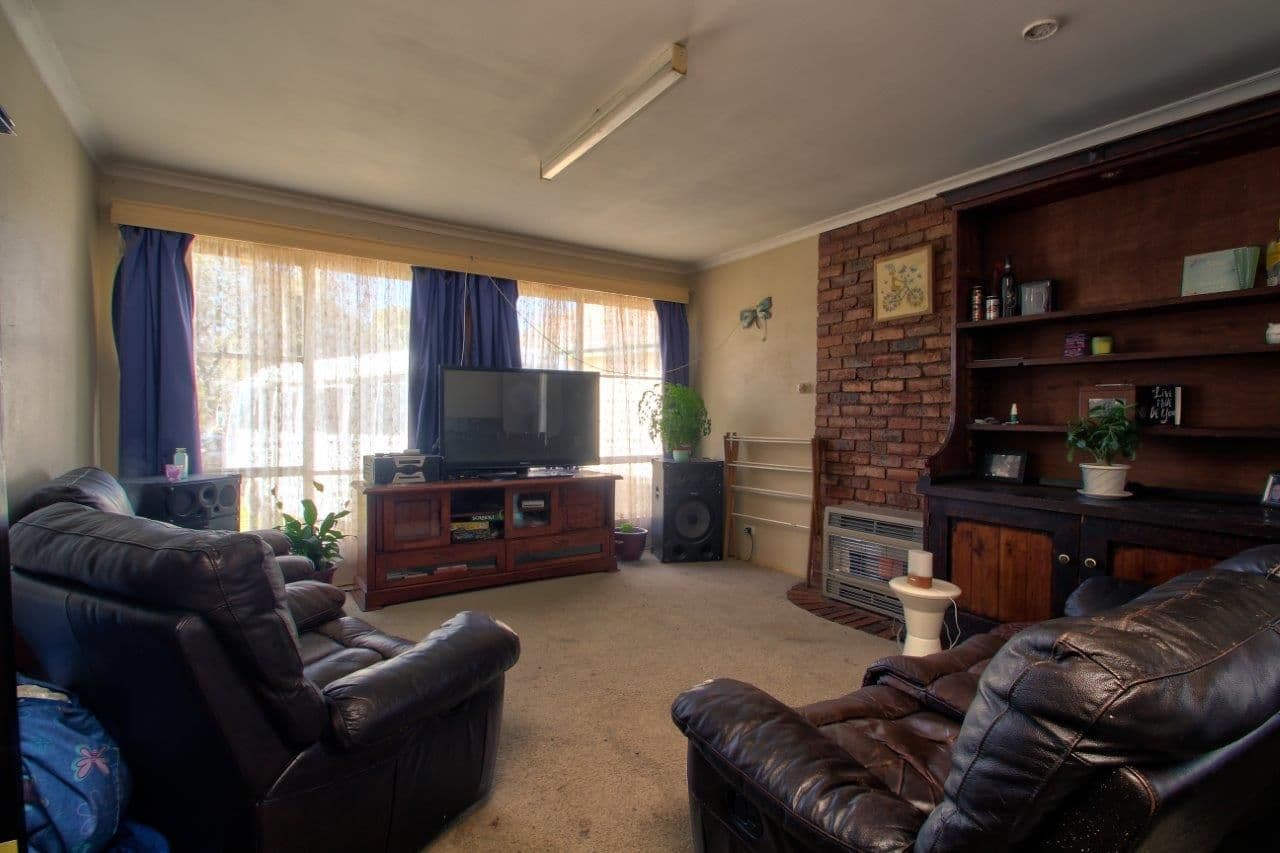 35 Stokes Avenue, Cobram VIC 3644, Cobram - Thumbnail 2