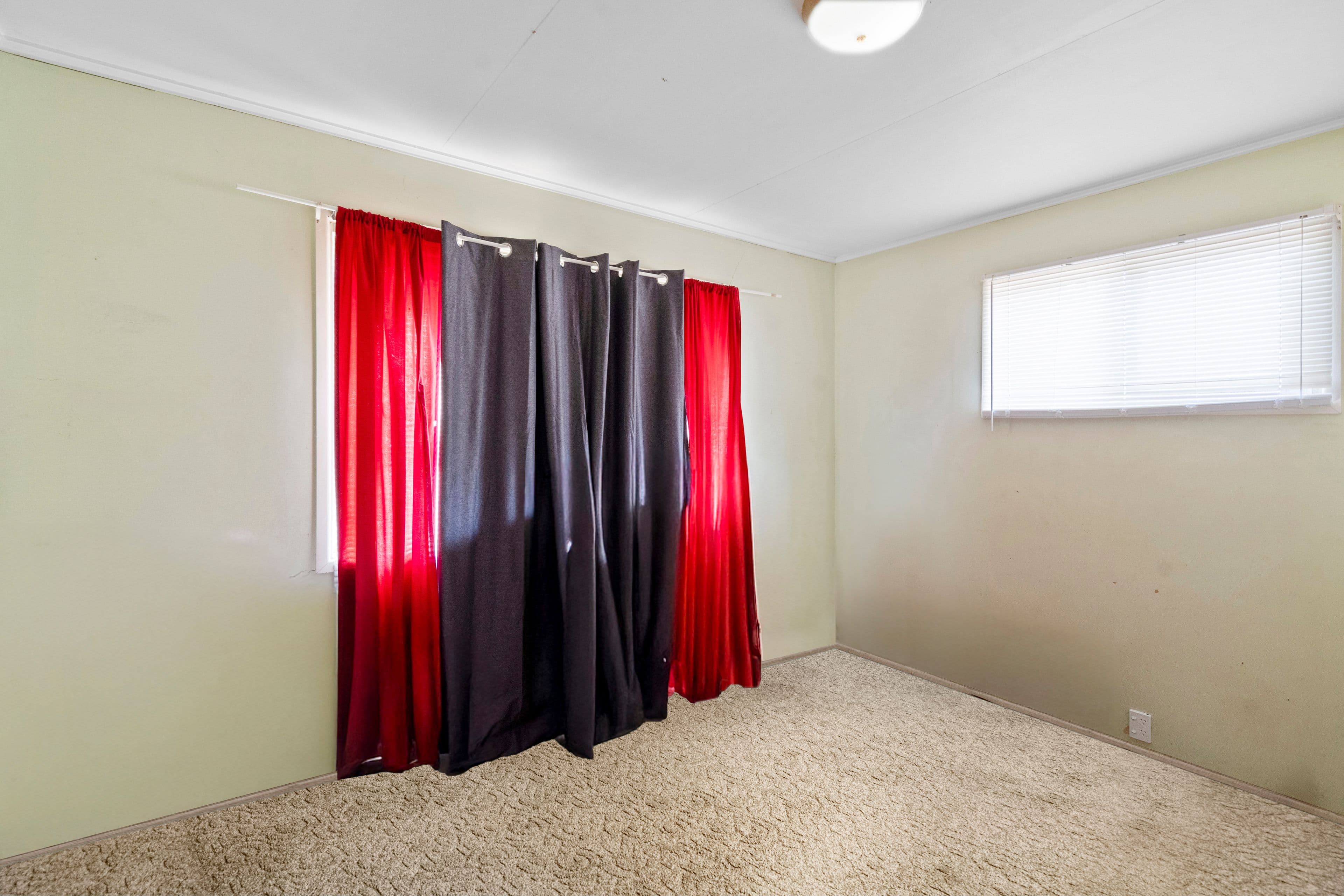 1 Beth Street, North Booval QLD 4304, North Booval - Thumbnail 8