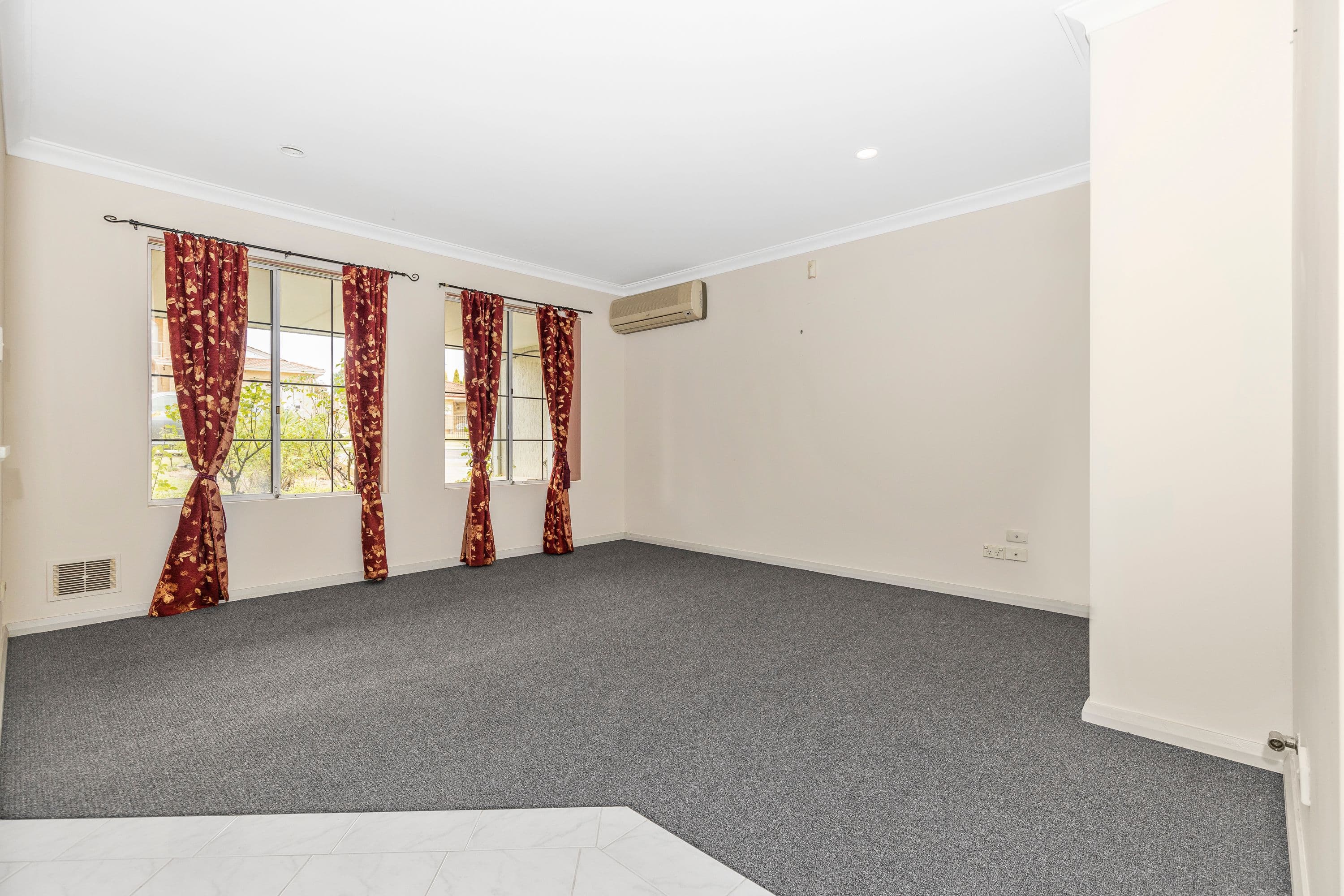 414 Summerlakes Parade, Ballajura WA 6066, Ballajura - Thumbnail 5