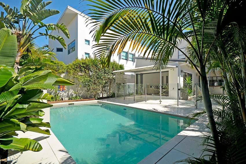 20 William Street, MERMAID BEACH QLD 4218, Mermaid Beach - Thumbnail 3