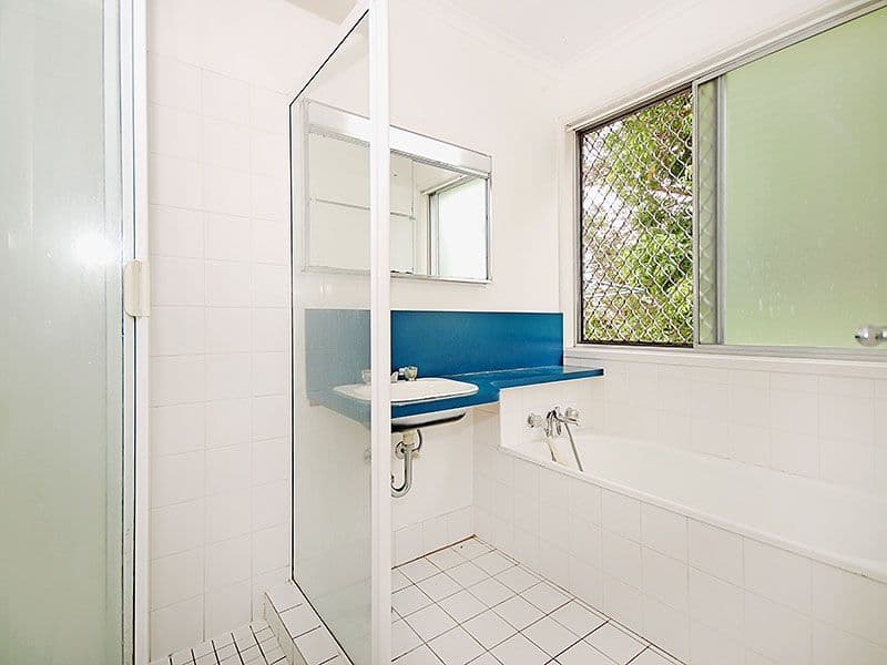 5 Tamara Street, THE GAP QLD 4061, The Gap - Thumbnail 5