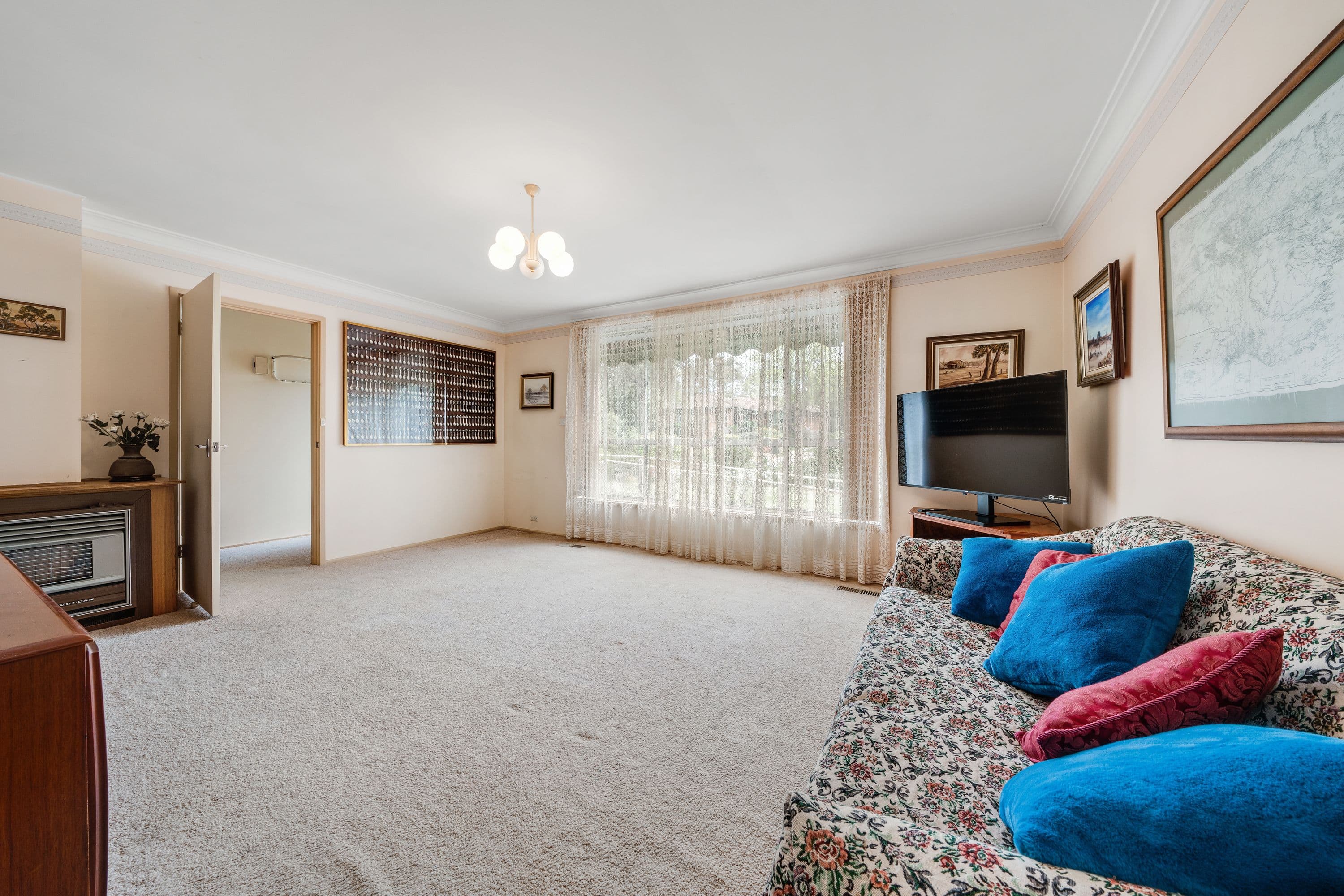 12 Duigan Street, Scullin ACT 2614, Scullin - Thumbnail 2