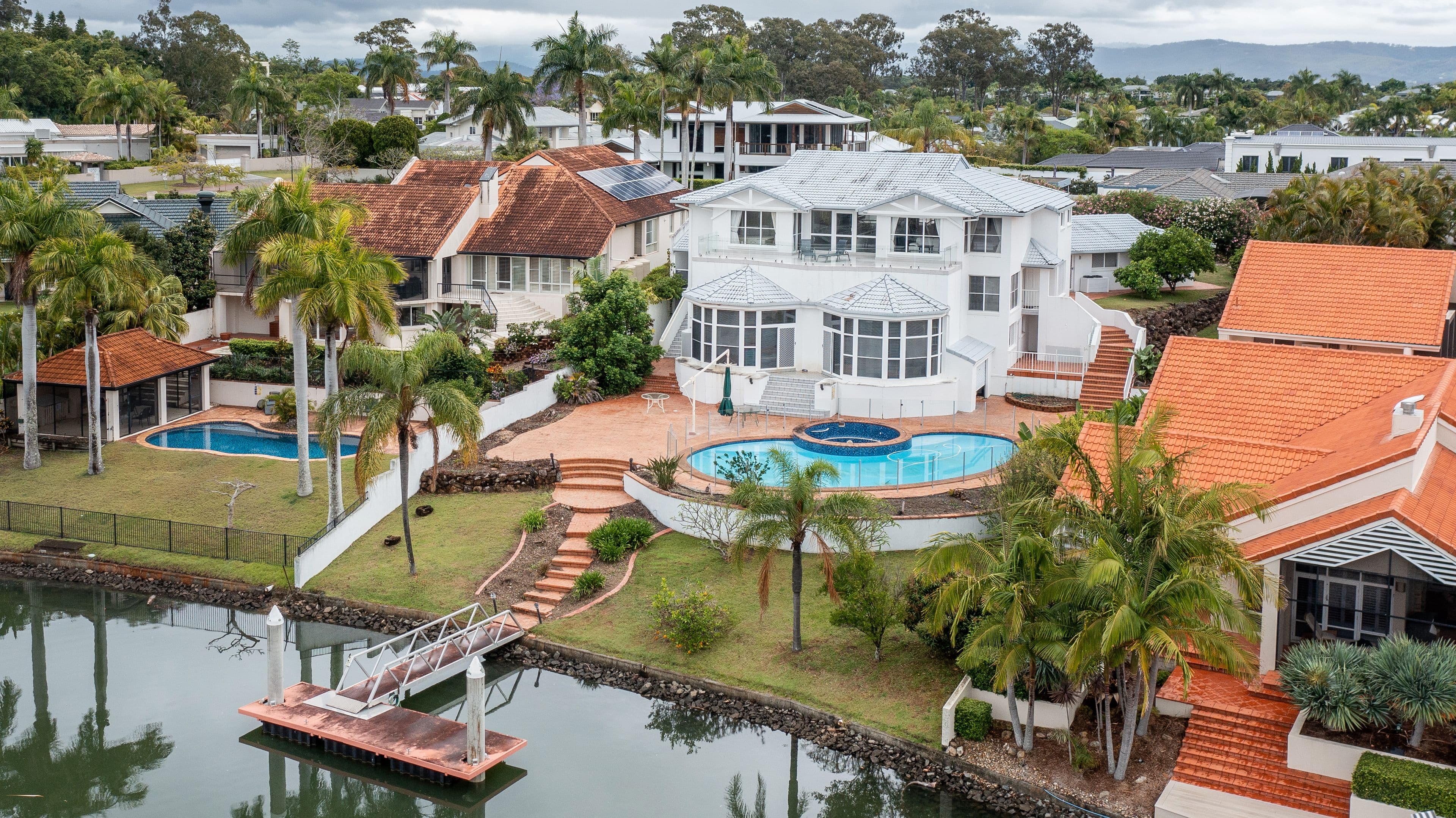 5843 Coveside Lane, Sanctuary Cove QLD 4212, Sanctuary Cove - Thumbnail 2
