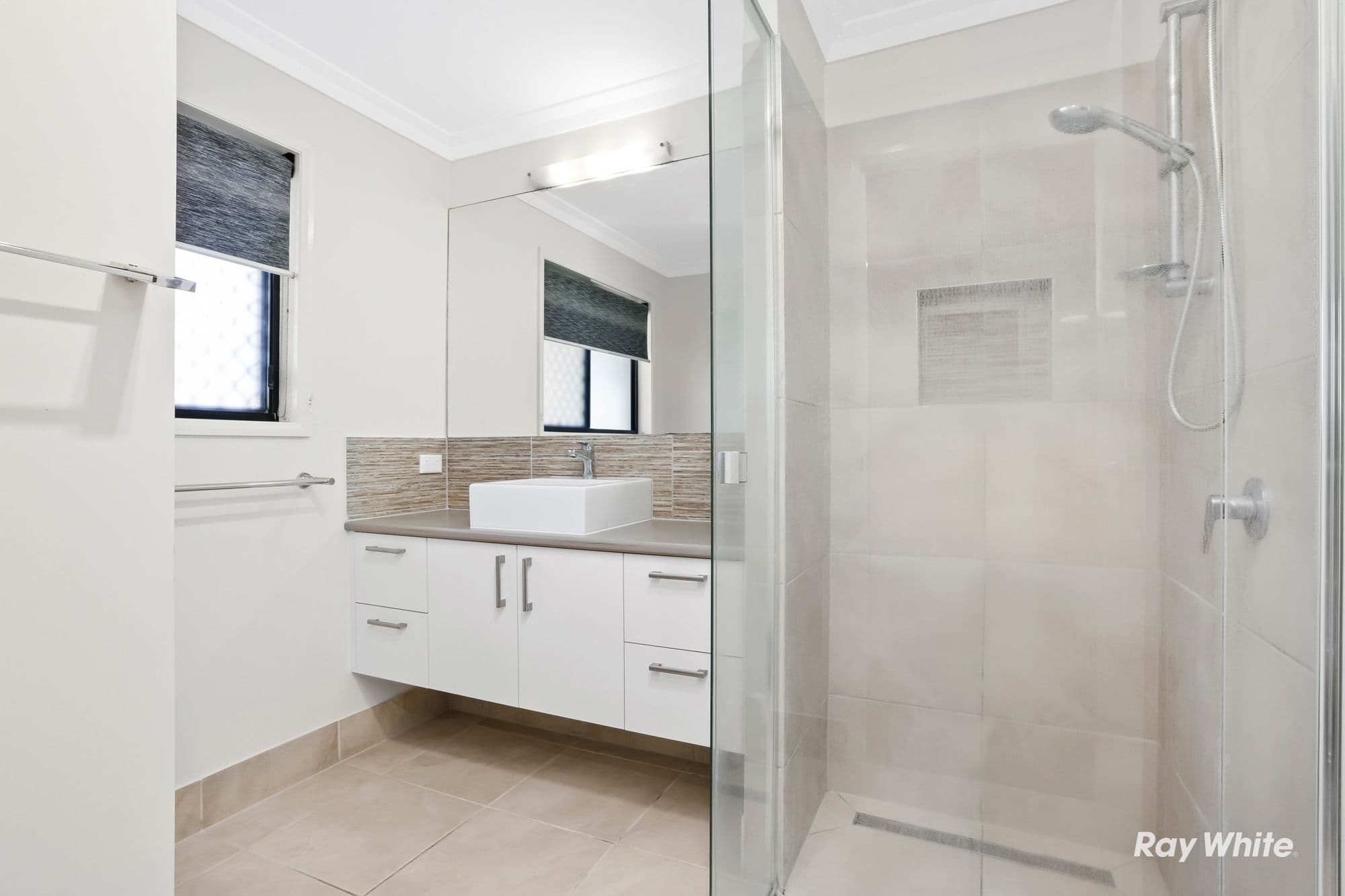 9 Kimber Street, Emu Park QLD 4710, Emu Park - Thumbnail 7