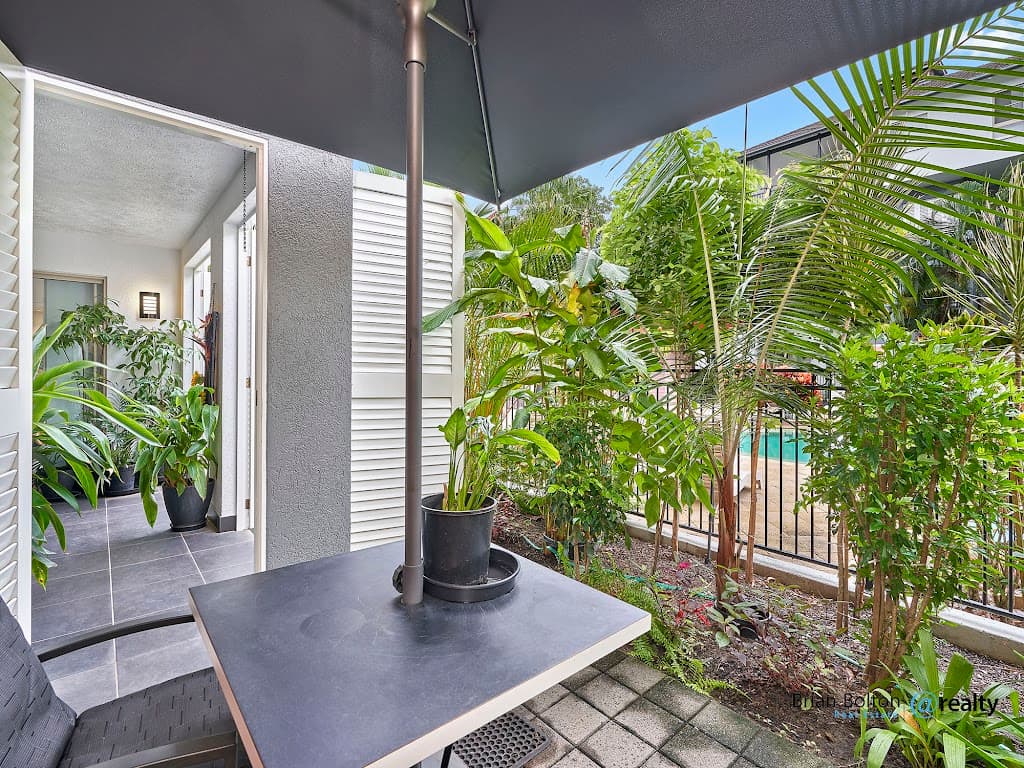 1303/2-10 Greenslopes Street, Cairns North, QLD, 4870, Cairns North - Thumbnail 3