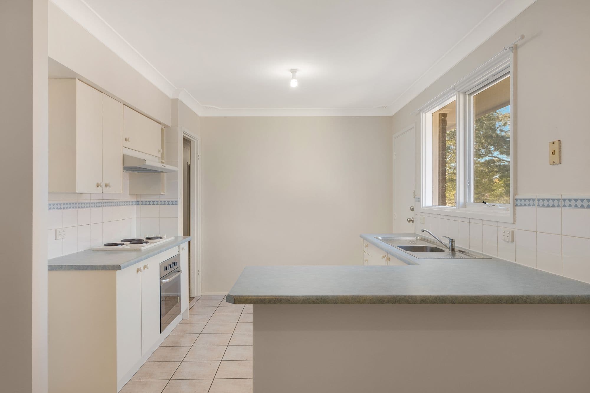 2 Sandra Place, Ingleburn - Thumbnail 4