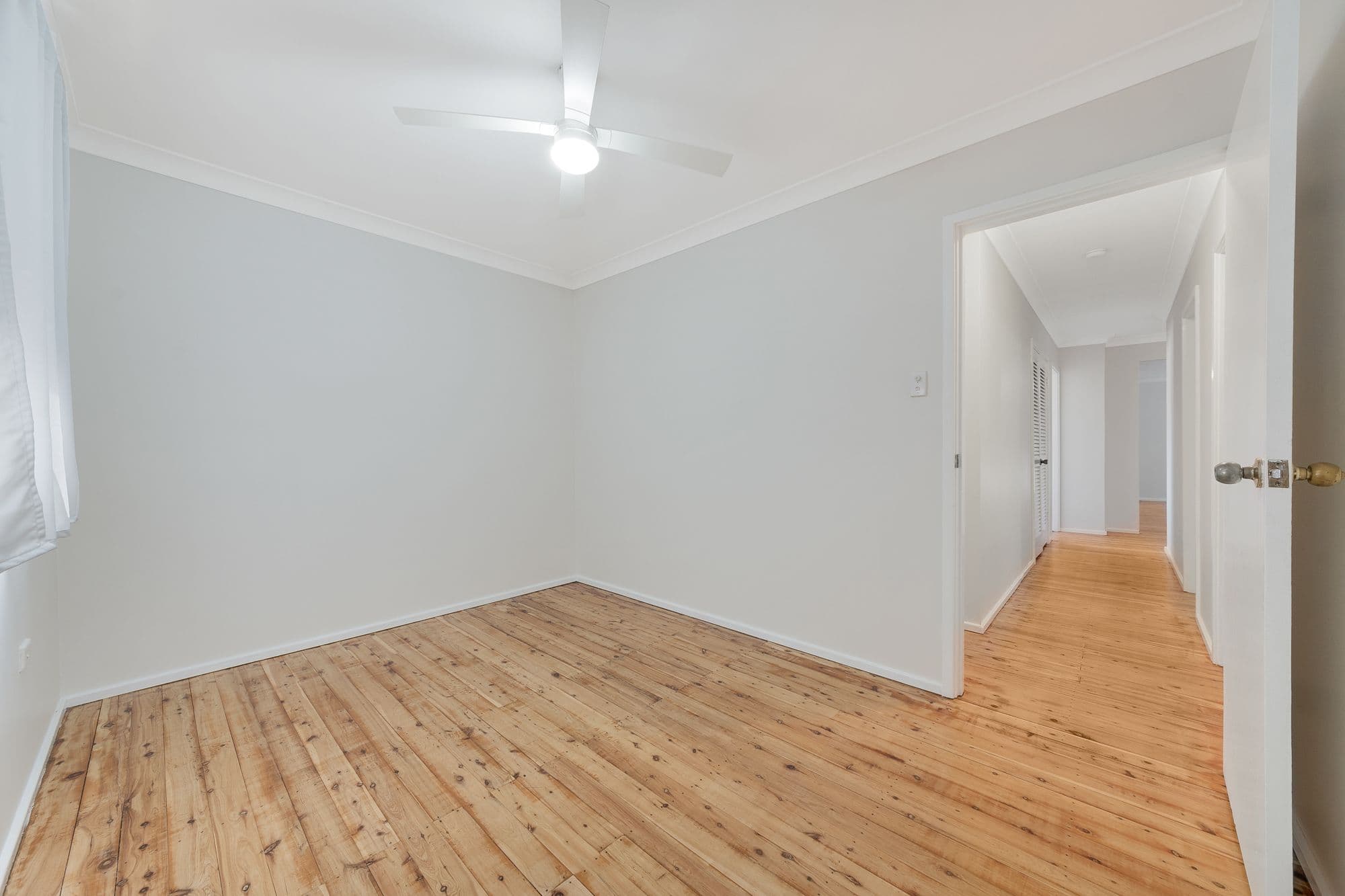 2 Sandra Place, Ingleburn - Thumbnail 6