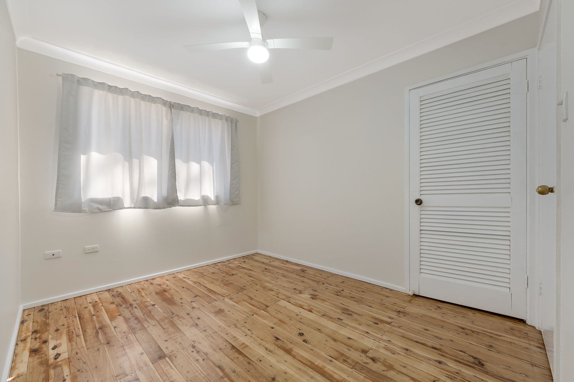 2 Sandra Place, Ingleburn - Thumbnail 8